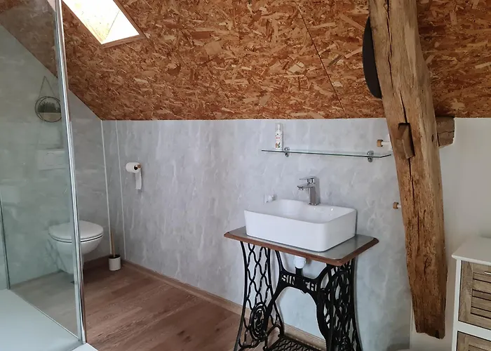 Longere Sarthoise Renovee, A 20 Min Du Mans, 4 Chambres, Poele A Granules, Parking Prive - Fr-1-410-376 * Connerré